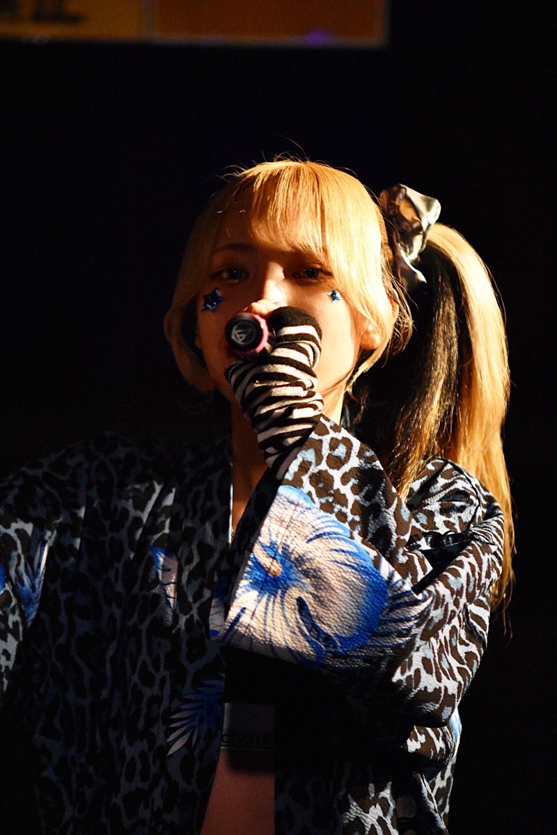 【しょんべんフェス】
@ 十三GABU FLOOR

husky 空良 <a href="/husky_sora/">husky 空良(そら) 🐾💙</a> 

ステージ上、ほんとかっこいい！！！
ステージ上…

 #はすきーちゃん 
 #あいあむそら