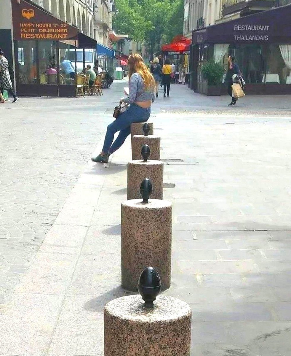 Přicházíš na rande naslepo a ona už čeká. Co uděláš? 🫣 🤣