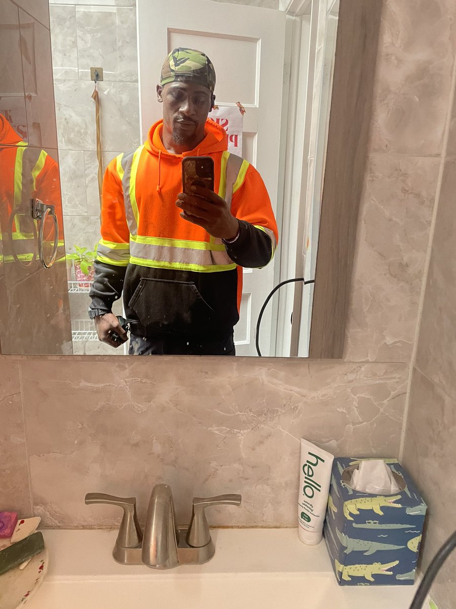 home_debo's tweet image. Sink vs Me #easywork