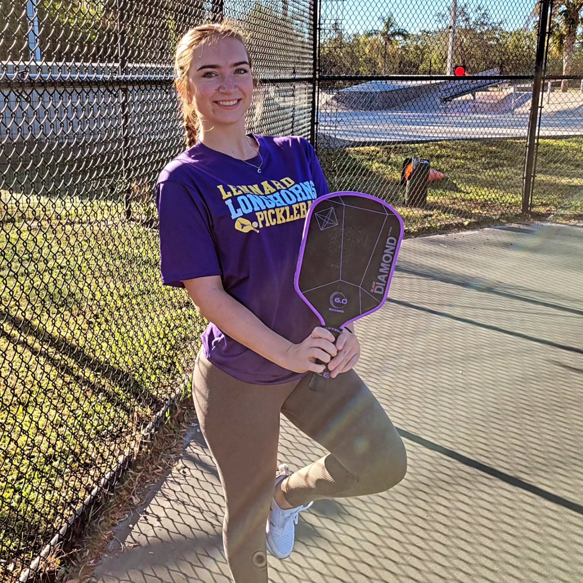 shadowcastfly's tweet image. Thanks to everyone who came out to this morning's first @LennardHigh pickleball club outing! I hope everyone had a great time and enjoyed the time together on the courts! Have a great Thanksgiving and we will get another outing planned very soon!
#lennardpickleballclub