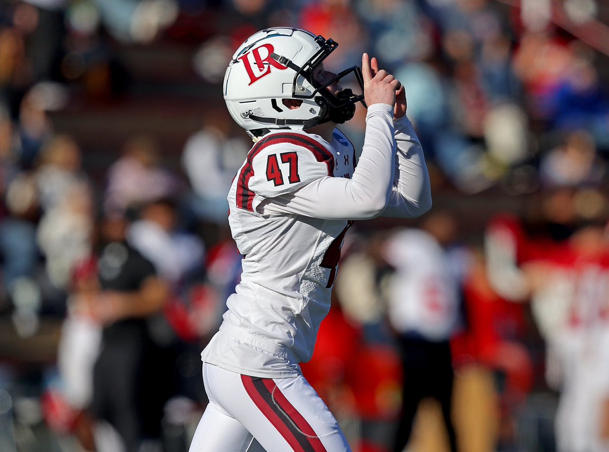 Feel good Sunday content after a first round win 😎

🐻🏈

#GOBEARS | #BetweenTheBricks