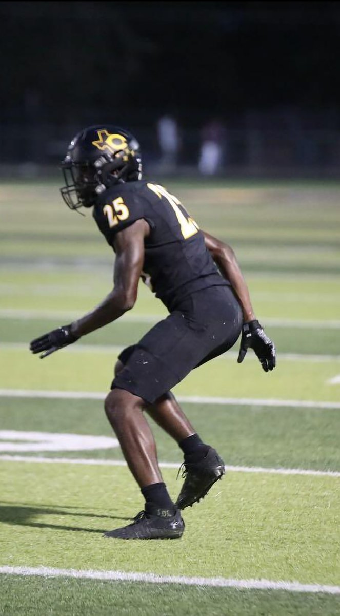 Regular season stats:
6,0 165 CB
36 solo tackles
1 TFL
8 PBU
Finished the regular season 9-1
Big district champs
Area qualifier