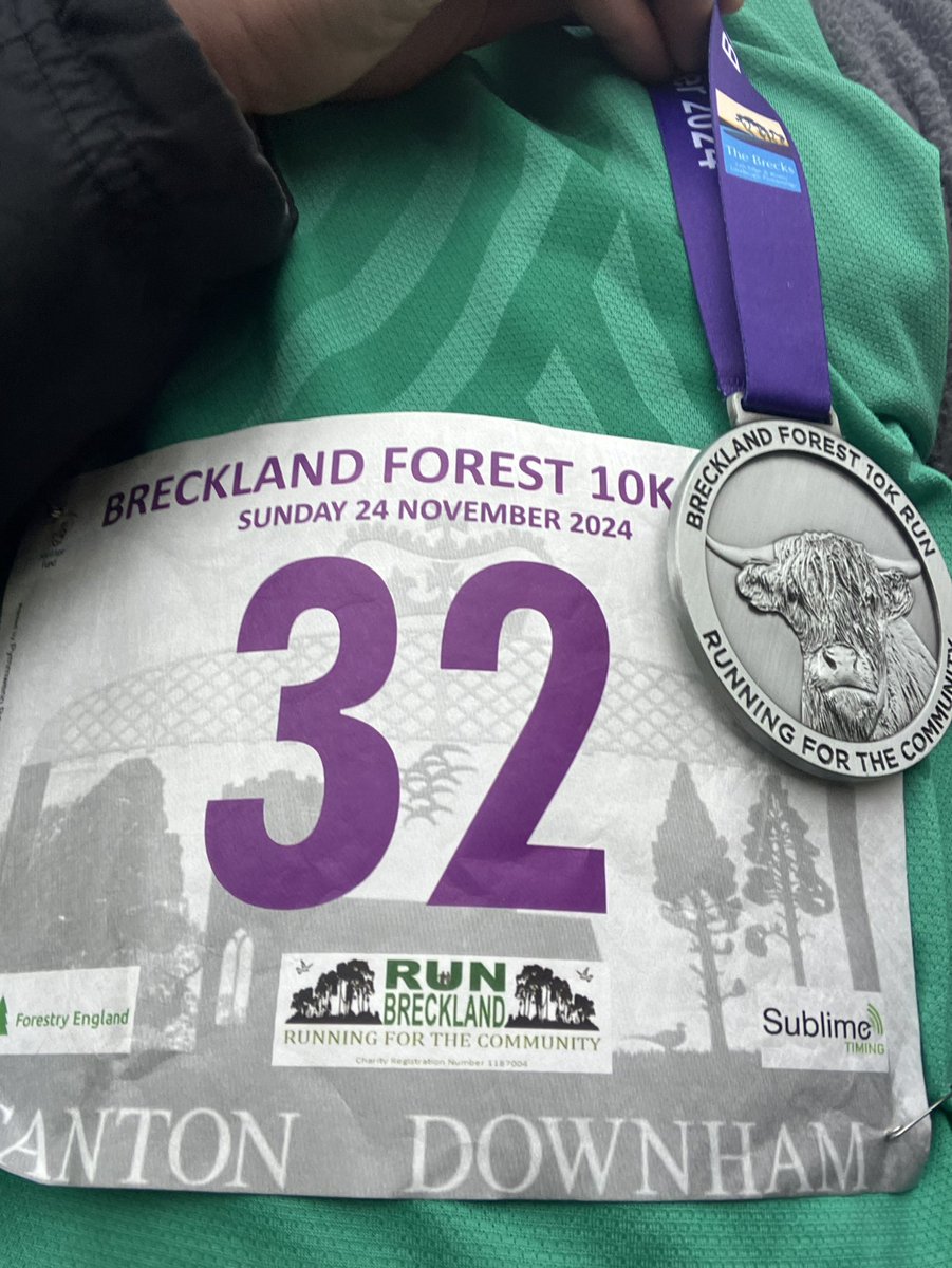 newm1209's tweet image. Tough 10km trail run this morning, legs felt heavy and never got going 🥵🏃💨💨 Probably the 3 course indian last night didn’t help 😂
Great event organised by @RunBreckland thanks again to Sue, Graham and all the marshalls. They do a superb job 👏👏👏
#trailrunning #keepfit