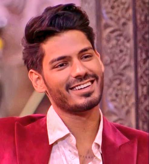 Ranking Poll of Week 7

Like &amp; Retweet if you're supporting in #DigvijayRathee #BiggBoss18 house.

(Only Likes &amp; Retweets will count)
10 Pm to 10 Pm (24 hours) 

#BB18
#SalmanKhan