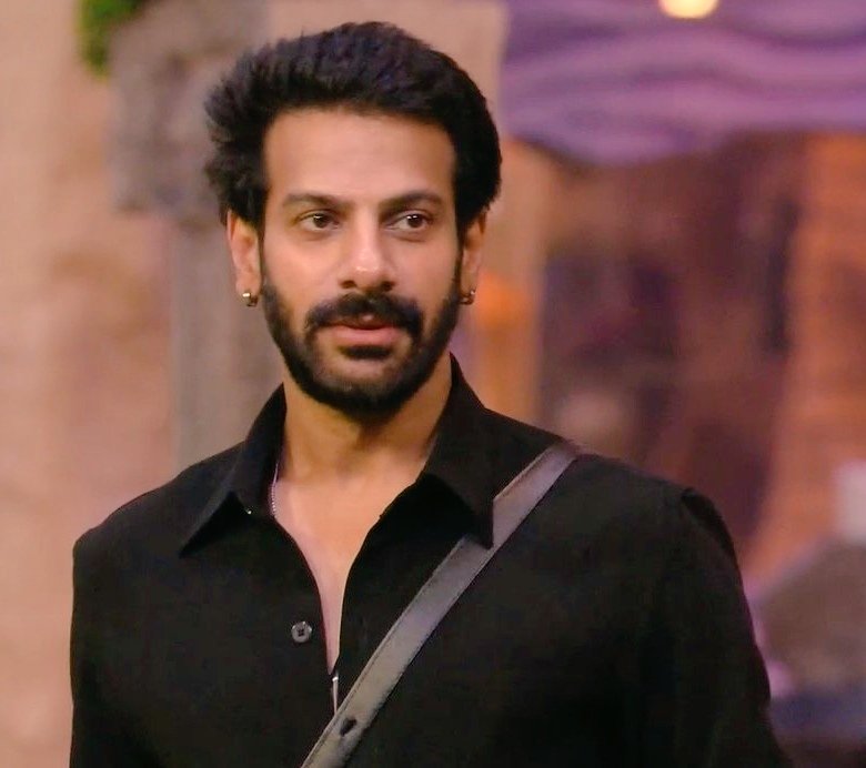 real_khabri_1's tweet image. Ranking Poll of Week 7

Like &amp;amp; Retweet if you&apos;re supporting in #KaranVeerMehra #BiggBoss18 house.

(Only Likes &amp;amp; Retweets will count)
10 Pm to 10 Pm (24 hours) 

#BB18
#SalmanKhan