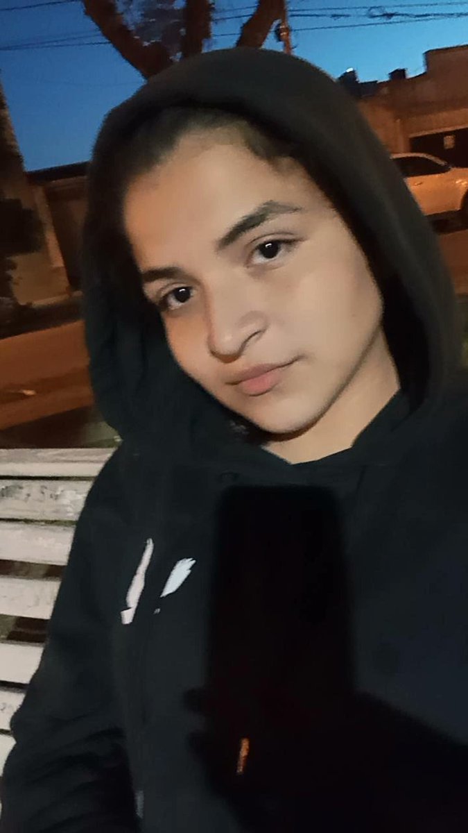 Chico Con Exceso De Facha tweet media