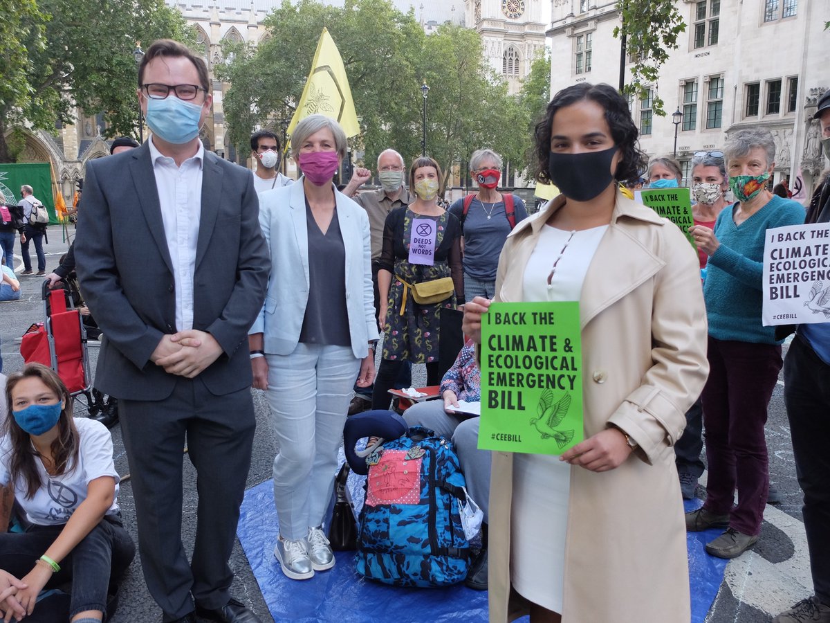 Three Nottingham MPs <a href="/NadiaWhittomeMP/">Nadia Whittome MP</a> <a href="/LilianGreenwood/">Lilian Greenwood</a> and <a href="/AlexJJNorris/">Alex Norris MP</a> on the day the original Climate and Nature Bill was proposed to Parliament. 
Will you all be there for the 2nd reading on 24th January 2025 ?
<a href="/zerohour_uk/">Zero Hour @zero-hour.bsky.social</a> #CANBill @DrRozSavageMP zerohour.uk