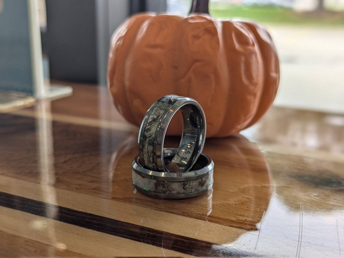 ✨ Glow Rings Holiday Sale! ✨

This season, I’m all-in on crafting glow rings that shine brighter than ever! Snag yours &amp; score an out-of-this-world gift. PLUS—if I get just 2 more ring orders, every Black Friday ring will feature real meteorites! 

aarongthompson.com/glowrings