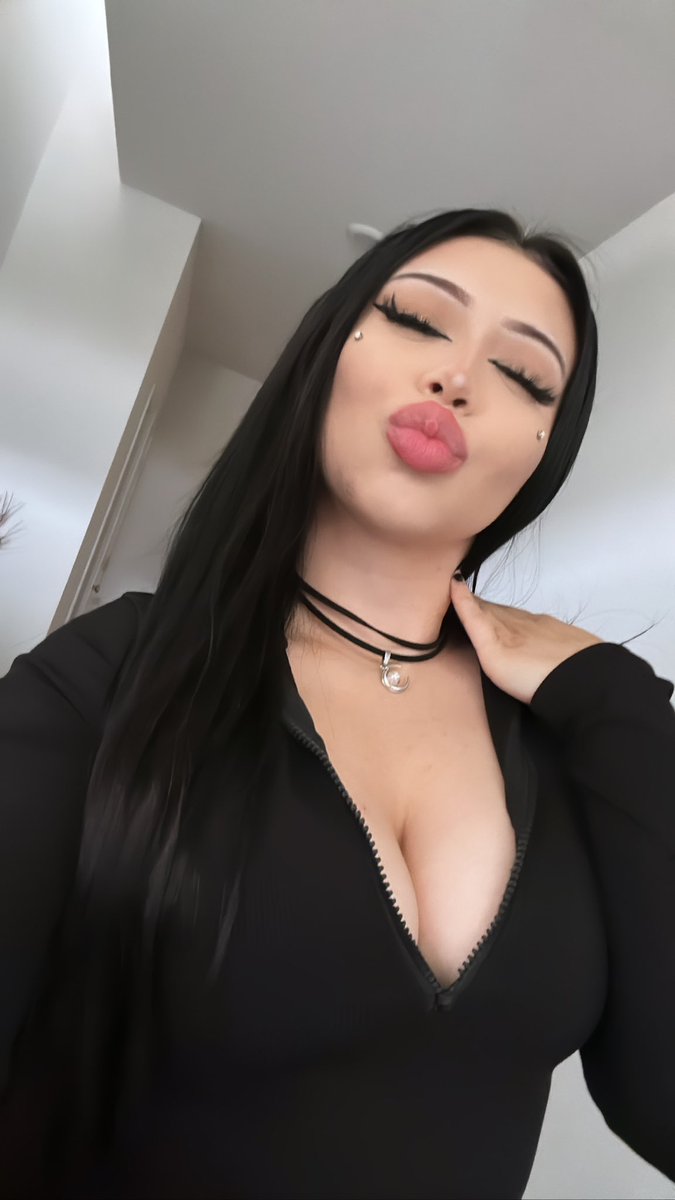 If you’re doing NNN reply “me”
I’m gonna try and make you fail in ur dms😇