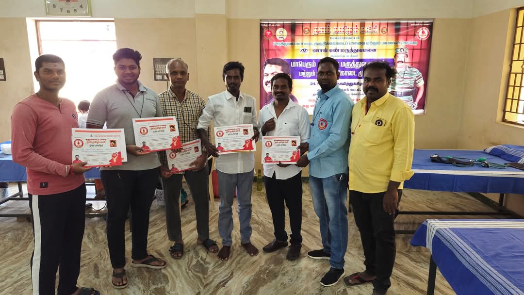 cvigneshct's tweet photo. இன்று நாம் தமிழர் கட்சி,ஒருங்கிணைந்த சேலம் மாவட்டம் மருத்துவ பாசறை,  முன்னிலையில் இலவச மருத்துவ பரிசோதனை முகாம், குருதிக்கொடை முகாம் மிக சிறப்பாக நடைபெற்றது, இந்த முகாமில் 200 க்கும் மேற்பட்ட மக்கள் கலந்து கொண்டு பயனுற்றனர்...
@Ntksalem @NTK_SalemNorth @NallaSNalla1 @_ITWingNTK https://t.co/1S8bLGsq1q