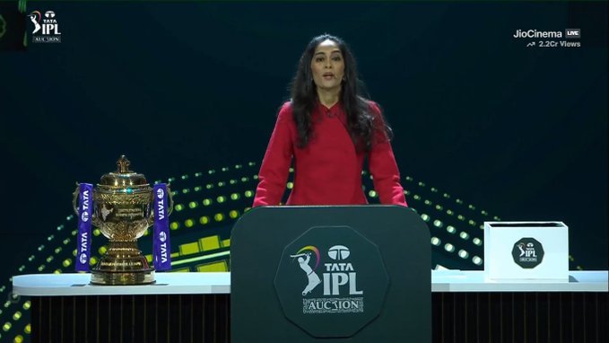 VijayonX's tweet photo. One of the finest Anchor.
.
.like if you agree
#rcbauction #IPLAuction2025 https://t.co/3rrYE1ePVC