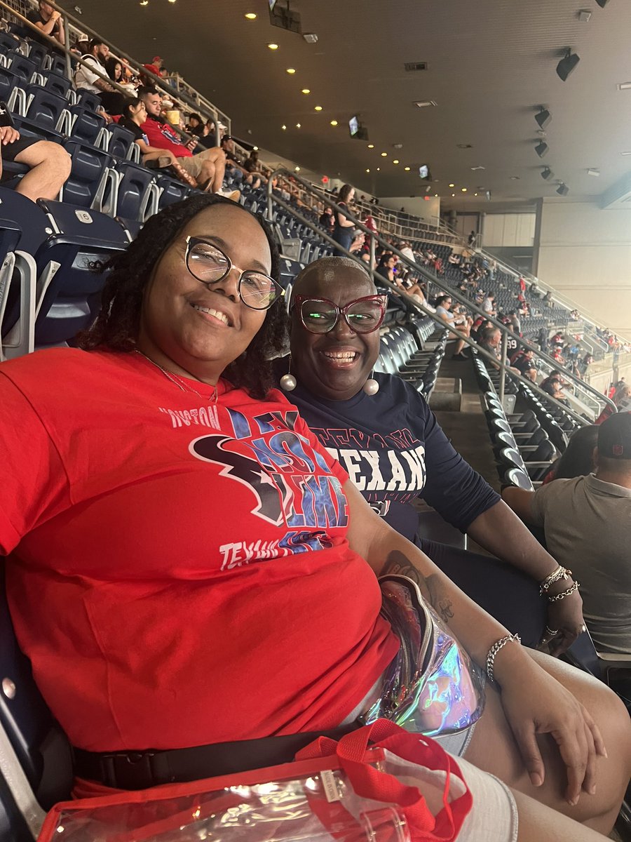 Starting my Thanksgiving Break right! <a href="/HoustonTexans/">Houston Texans</a> #HtownMade