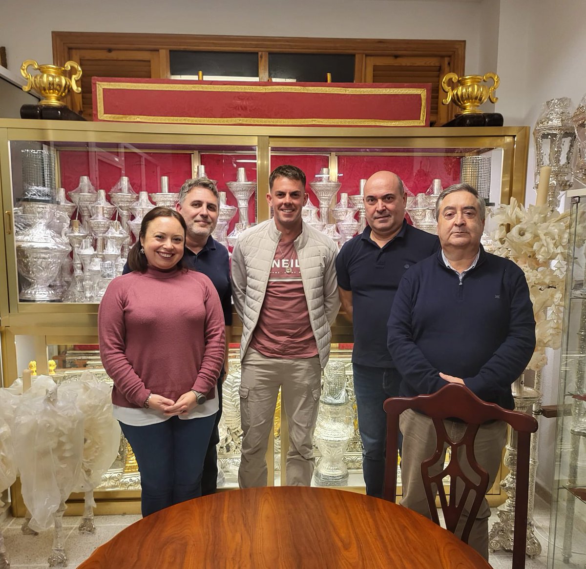 COMUNICADO ACOMPAÑAMIENTO MUSICAL

<a href="/BandaLaSalud/">BM La Salud Barbate</a> 

#ExpiracionYVictoria #ViernesSanto2025 #VictoriaVitae