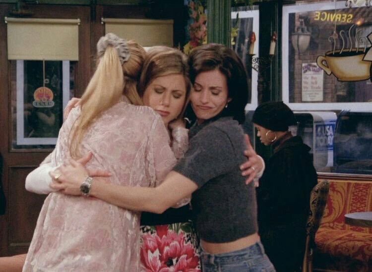 beni hiç yargılamayacağını bildiğim kızlarımla ben