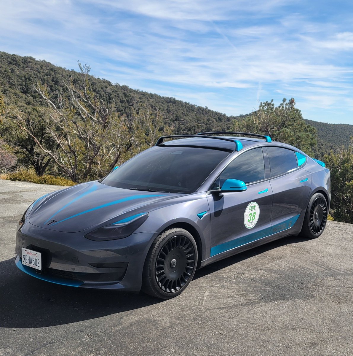 bentheevguy's tweet photo. When your car is quieter than your hiking boots 🥾 but still turns heads—Zero Emission Run from SoCal EV crushing it near Nevada’s Red Rock Mountains and Mt. Charleston! 🌄 Who needs gas when you’ve got sass? ⚡️ #TeslaFlex #ZeroEmissions #ScenicCharge #EVLife https://t.co/90VBxWjYmk