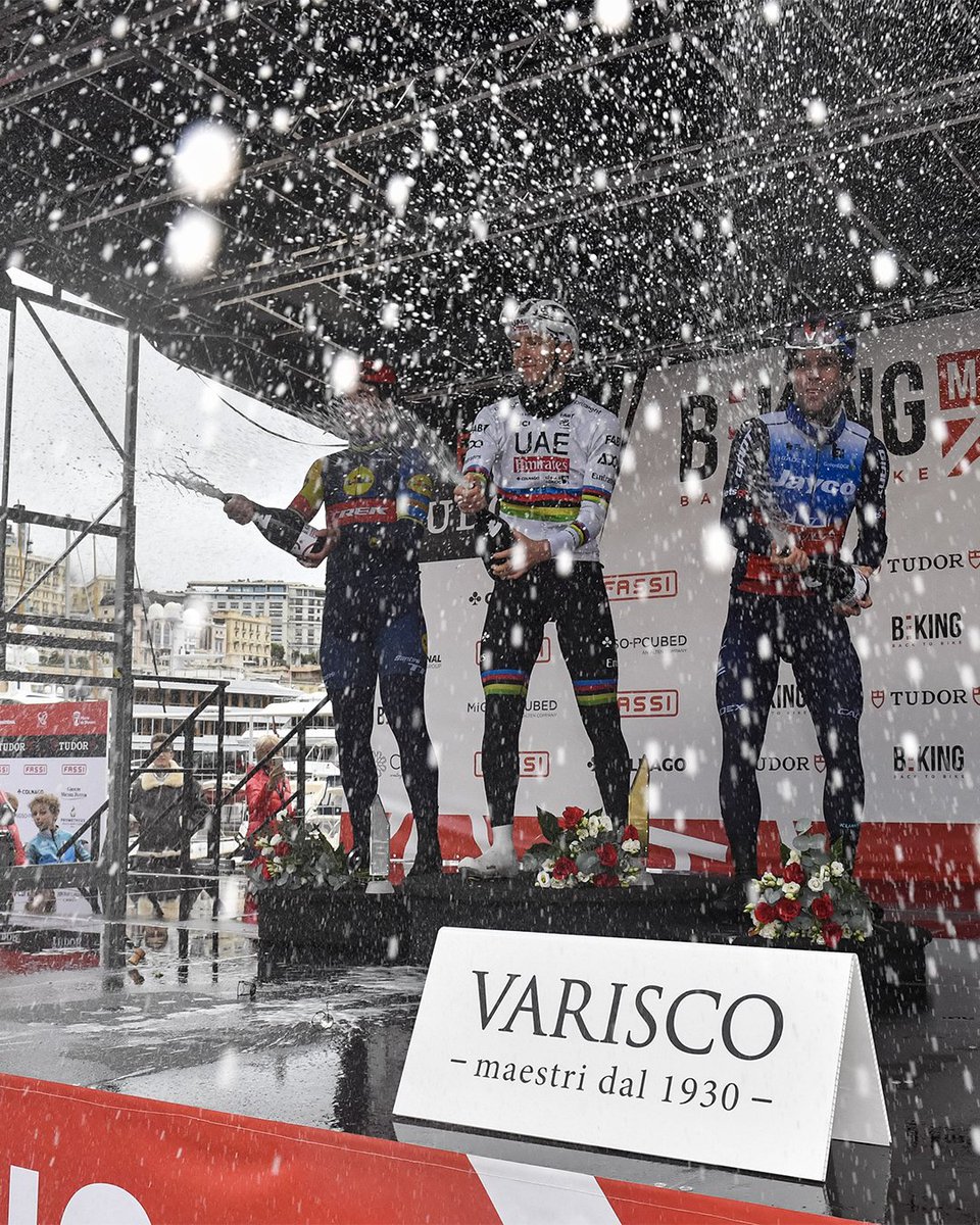 BEKING 2024

💪4° edition.
🌧️1° edition with rain.
⚡️But the energy of the pros and the amateurs warmed up the circuit. While the excitement of the kids and the family lit up the grey Monaco. 
Thank you for this special “family” Sunday. ❤️
#backtobike #beking2024 #familyportrait