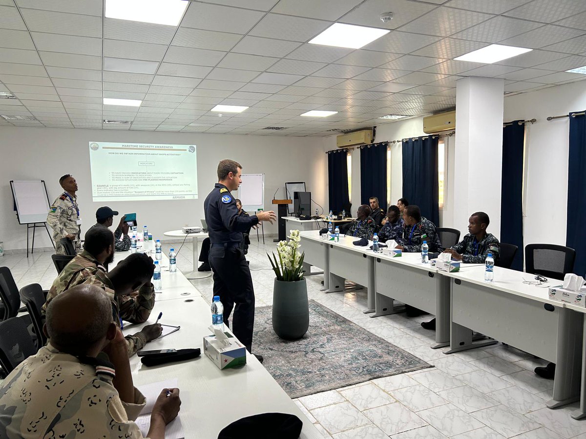 EUNAVFOR's tweet image. As part of the &quot;DORALEH&quot; regional exercise, several activities were carried out to improve the knowledge and capacities in maritime security of the trainees:

➡️ Search and Rescue Seminar
➡️ Legal Seminar
➡️ Maritime Domain Awareness (MDA) and Maritime Training Operation (MTO)