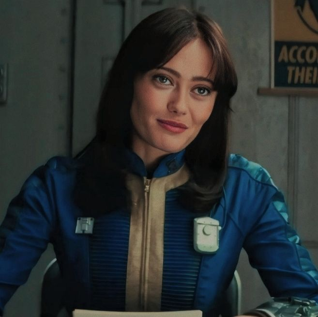 orangejinxy's tweet photo. 2024 really is the year of ella purnell https://t.co/vF3Pj1LHhc