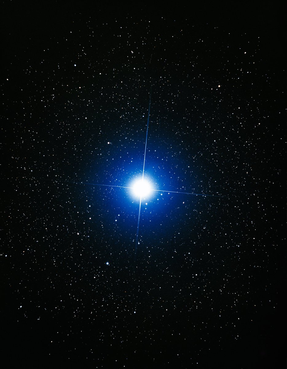uhd2020's tweet photo. Sirius, the brightest star in the night sky. https://t.co/qXdN0J2ED5