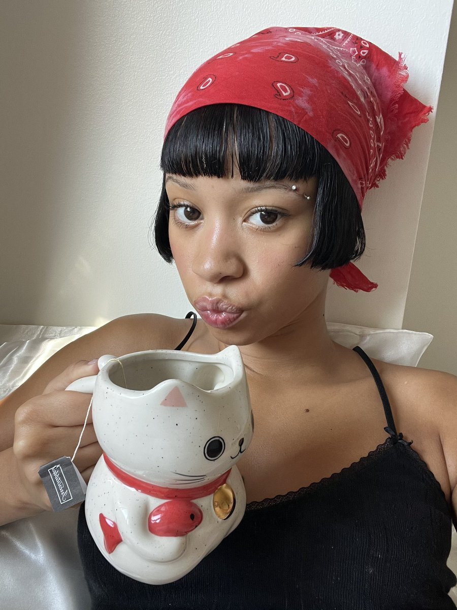 *:･ﾟ (@bluewerks_) on Twitter photo 