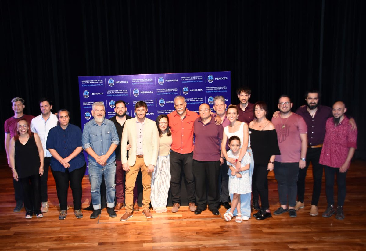 Cultura_Mza's tweet photo. ¡Mendoza tiene una nueva Fiesta Nacional de la Vendimia! 🍇
"Guardiana del Vino Eterno"  será la Vendimia que se desarrollará en nuestro Teatro Griego Frank Romero Day, bajo la dirección de Franco Agüero.
https://t.co/PkRTIoXklO
#CulturaMendoza https://t.co/fBsr3hrUar