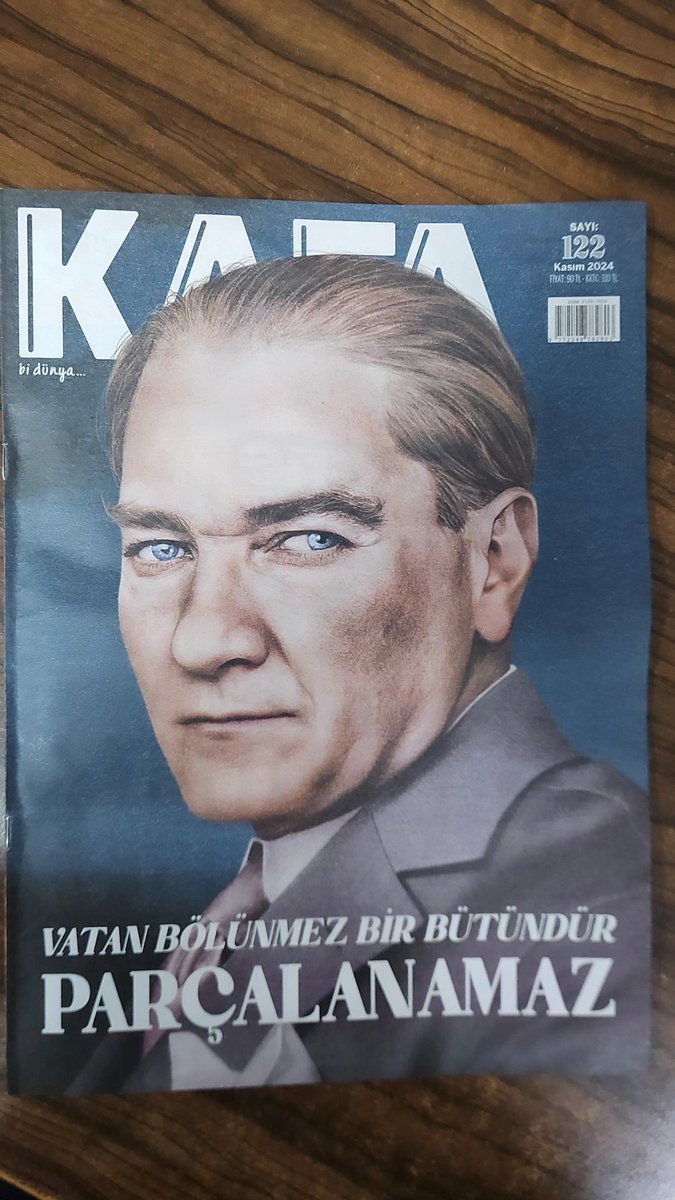 "Vatan bir bütündür, parçalanamaz..."
#MustafaKemalATATÜRK