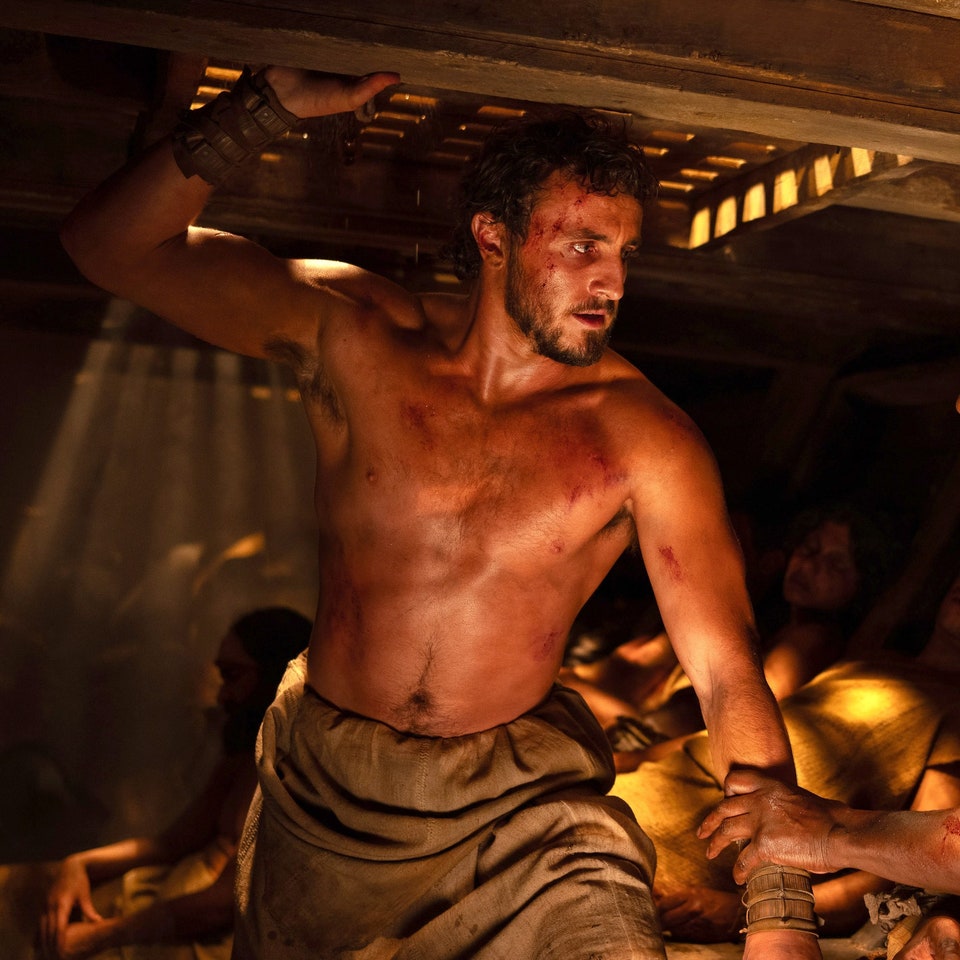 La secuela de la epopeya romana de Ridley Scott, protagonizada por Paul Mescal, tiene estilo, es sexy y bastante homoerótica. Mi próximo artículo de investigación irá sobre este tema... #GladiatorII