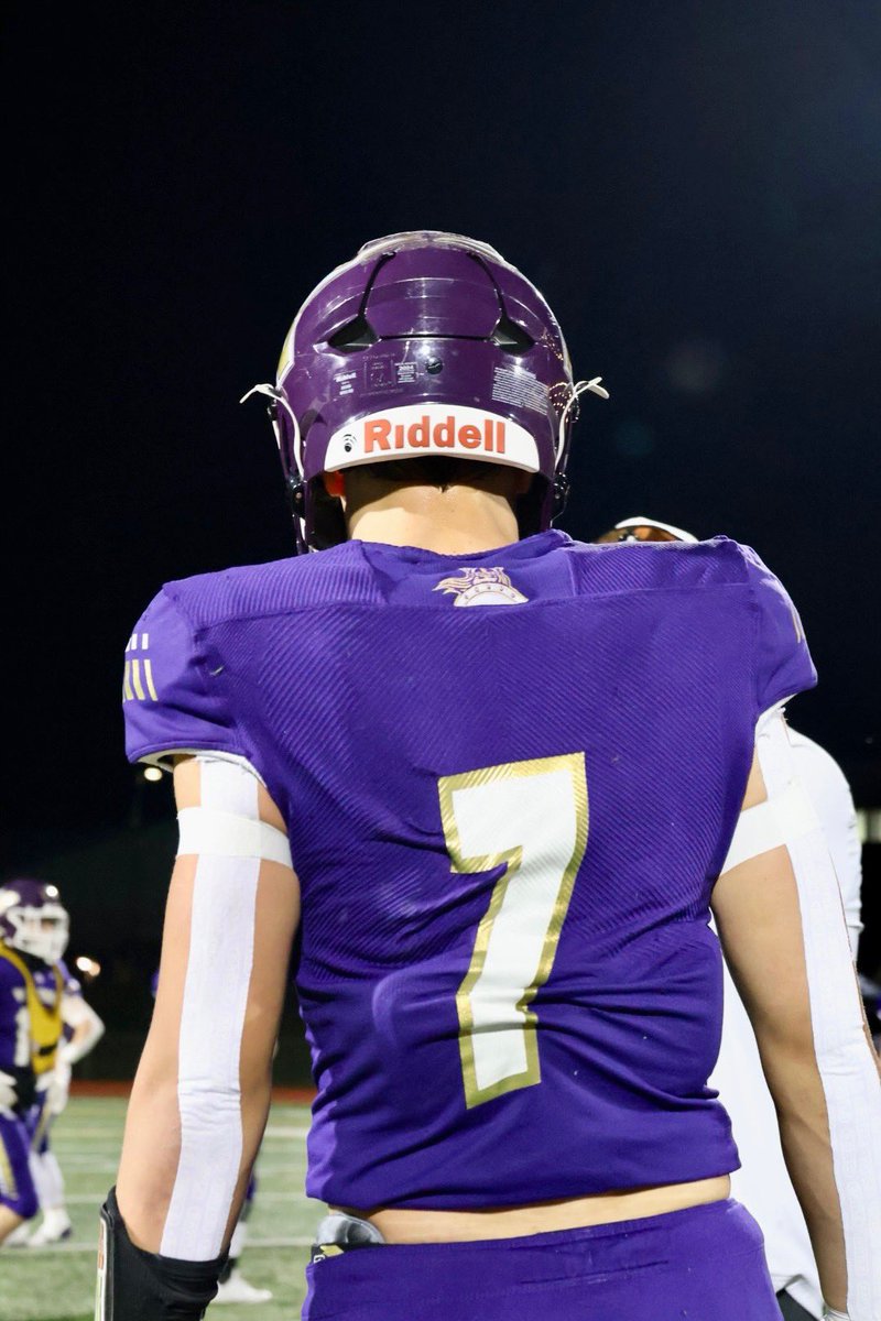 Keagan Howard (@keaganhoward80) on Twitter photo Yesterdays loss was tough and this chapter of my highschool football career is over, but time for the next chapter and excited to prepare for college. l grow and get better. Excited for my next chapter! <a href="/TFordFSP/">Tracy Ford</a> <a href="/NickFarman55/">Nick Farman M.S.</a> <a href="/J425BABY/">J425</a> <a href="/BrandonHuffman/">Brandon Huffman</a> <a href="/LSHSVikingsFTB/">Lake Stevens HS Football</a>
#7 out Yesterdays loss was tough and this chapter of my highschool football career is over, but time for the next chapter and excited to prepare for college. l grow and get better. Excited for my next chapter! <a href="/TFordFSP/">Tracy Ford</a> <a href="/NickFarman55/">Nick Farman M.S.</a> <a href="/J425BABY/">J425</a> <a href="/BrandonHuffman/">Brandon Huffman</a> <a href="/LSHSVikingsFTB/">Lake Stevens HS Football</a>
#7 out