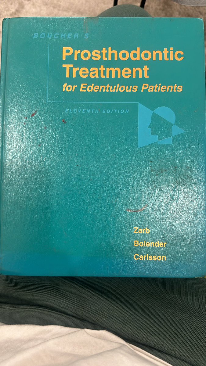 ah1id_i's tweet photo. I start enjoy readying hard copy https://t.co/1RiOiQ1Q1x