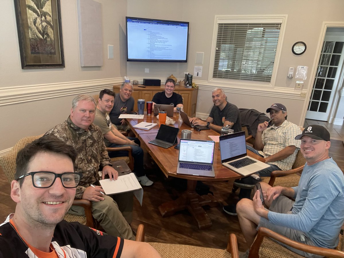 Your <a href="/SACerveceros/">SanAntonioCerveceros</a> leadership committee (missing Caitlin and Tim S.) are meeting at the 2025 Summit planning your brew days, education and ways to make your homebrew club better.

#homebrew #sanantoniobeer #supportlocal