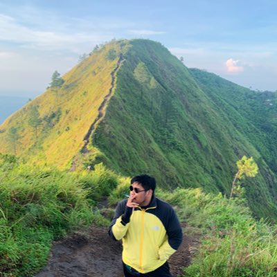 Taprakkk's tweet photo. #NewProfilePic https://t.co/vFrSj9CJqE