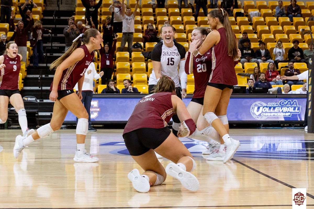 CofCVolleyball's tweet photo. Hang 'em in the Louvre.

#TheCollege 🌴🏐 https://t.co/WhFQWm1Mbm