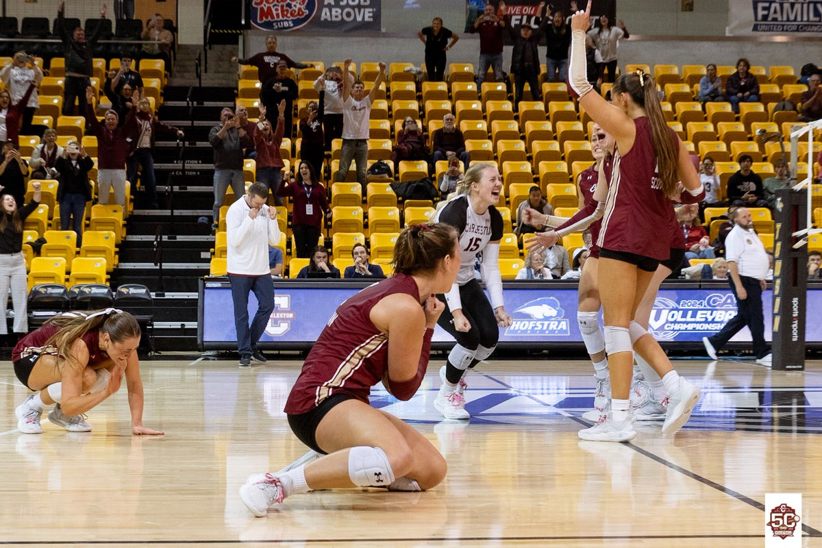 CofCVolleyball's tweet photo. Hang 'em in the Louvre.

#TheCollege 🌴🏐 https://t.co/WhFQWm1Mbm