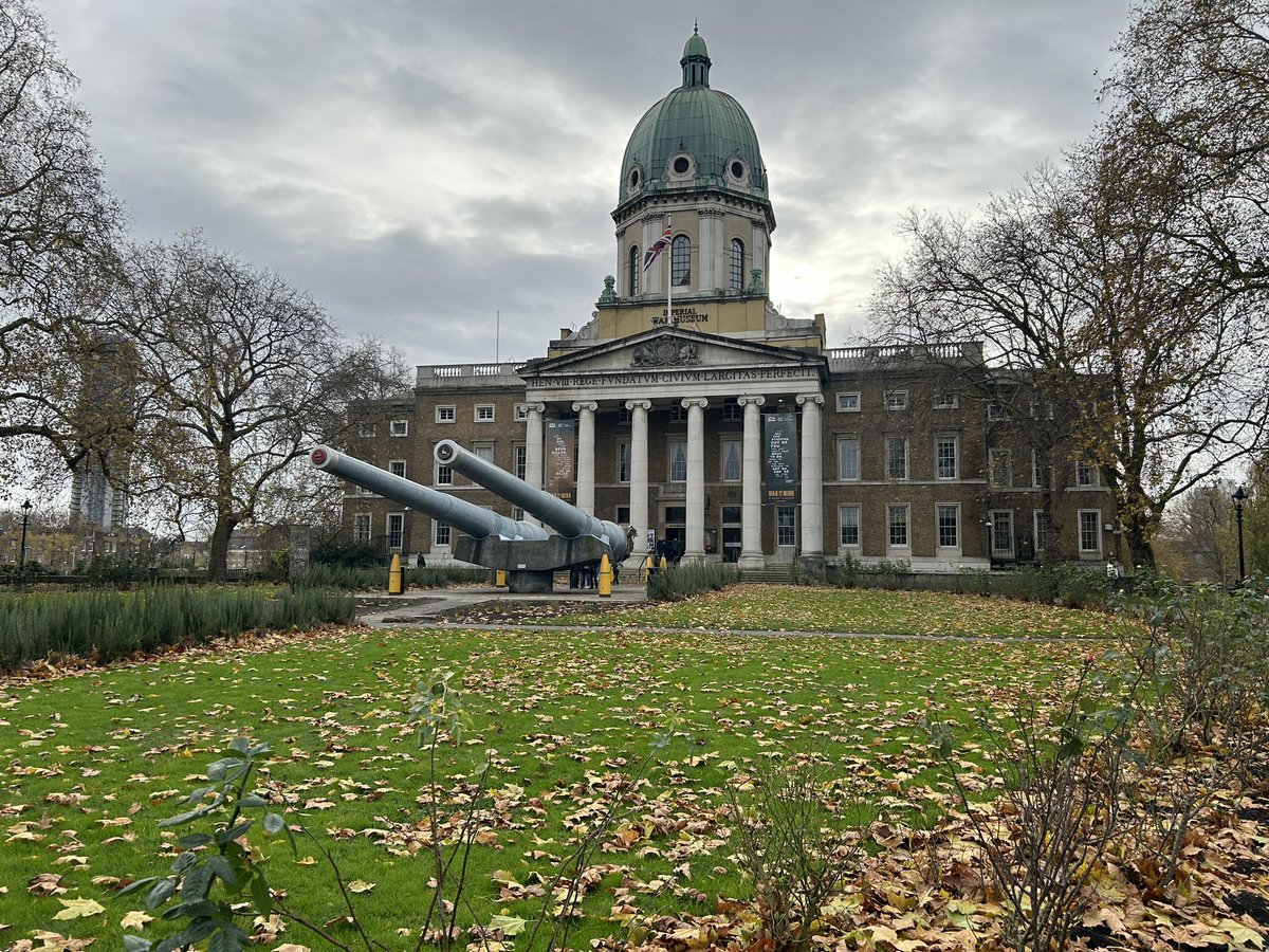 While mommy <a href="/TagliariPaula/">Ana Paula Tagliari</a> is presenting at the #PCRLV, we took the day off.
