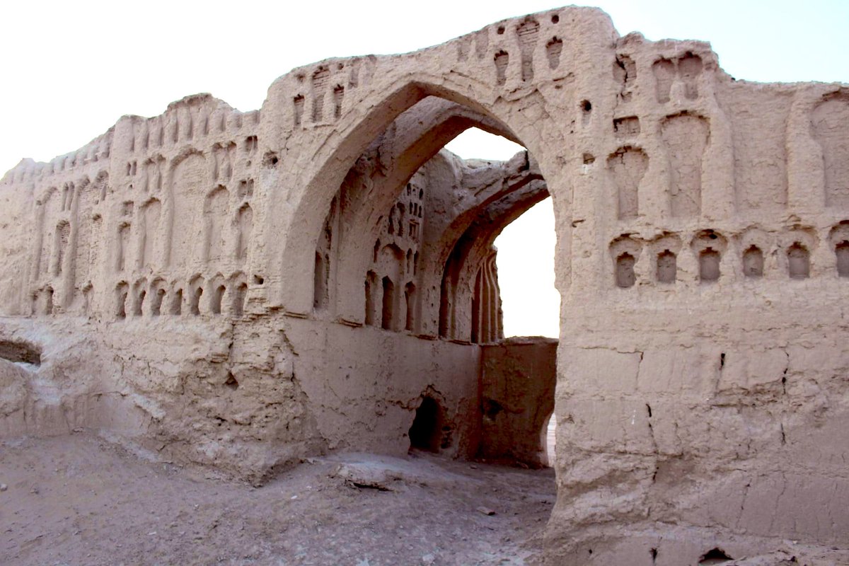 TheBalochWorld's tweet photo. Baloch heritage, Nimruz, Northern Balochistan 

میراث بلوچ، نیمروز، شمال بلوچستان(افغانستان) https://t.co/FrYoScE4sp