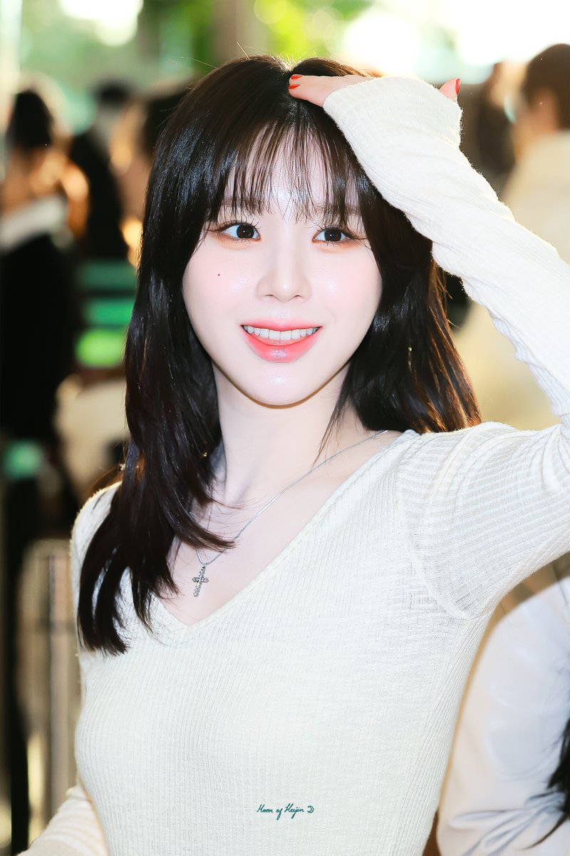 241123 ✈️

#희진 #HeeJin
#ARTMS #아르테미스