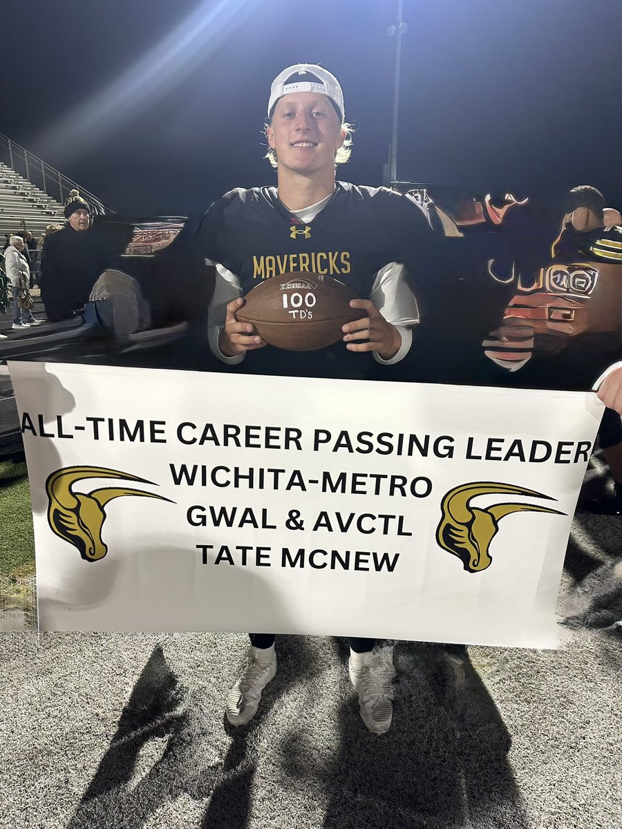 TateMcNew's tweet image. SENIOR FILM + STATS (10 games)
Total Yds: 3,084
Total Tds: 36
Pass Yds:2,659.  
Pass TDs: 30
Rushing:425 yds  
Rush TDs: 6 TDs
215/316 - 68%
125 QBR
TEAM LEADING PASSER + RUSHER

All-Time Passing Leader Wichita-Metro History

Film below

hudl.com/v/2QwXXH
