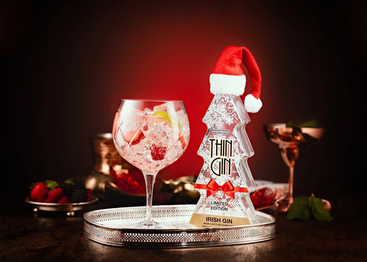 Christmas Tree Thin Gin! 
They make excellent Christmas pressies…..but they’re not gonna last long! Orders available in Ireland while stocks last from anchorspirits.ie #gin #gift ☘️🎄