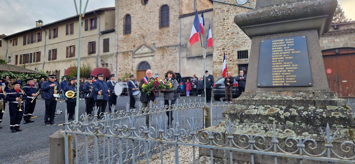 prunier_v's tweet photo. Commémoration du 11 novembre 2024:St Clément,Grandrif et Chaumont le Bourg.@ambert2021 @Departement63 https://t.co/2JtfBBDyKH