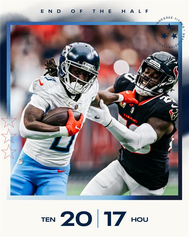 Titans's tweet photo. At the half #TENvsHOU https://t.co/YMi7V2J1kf