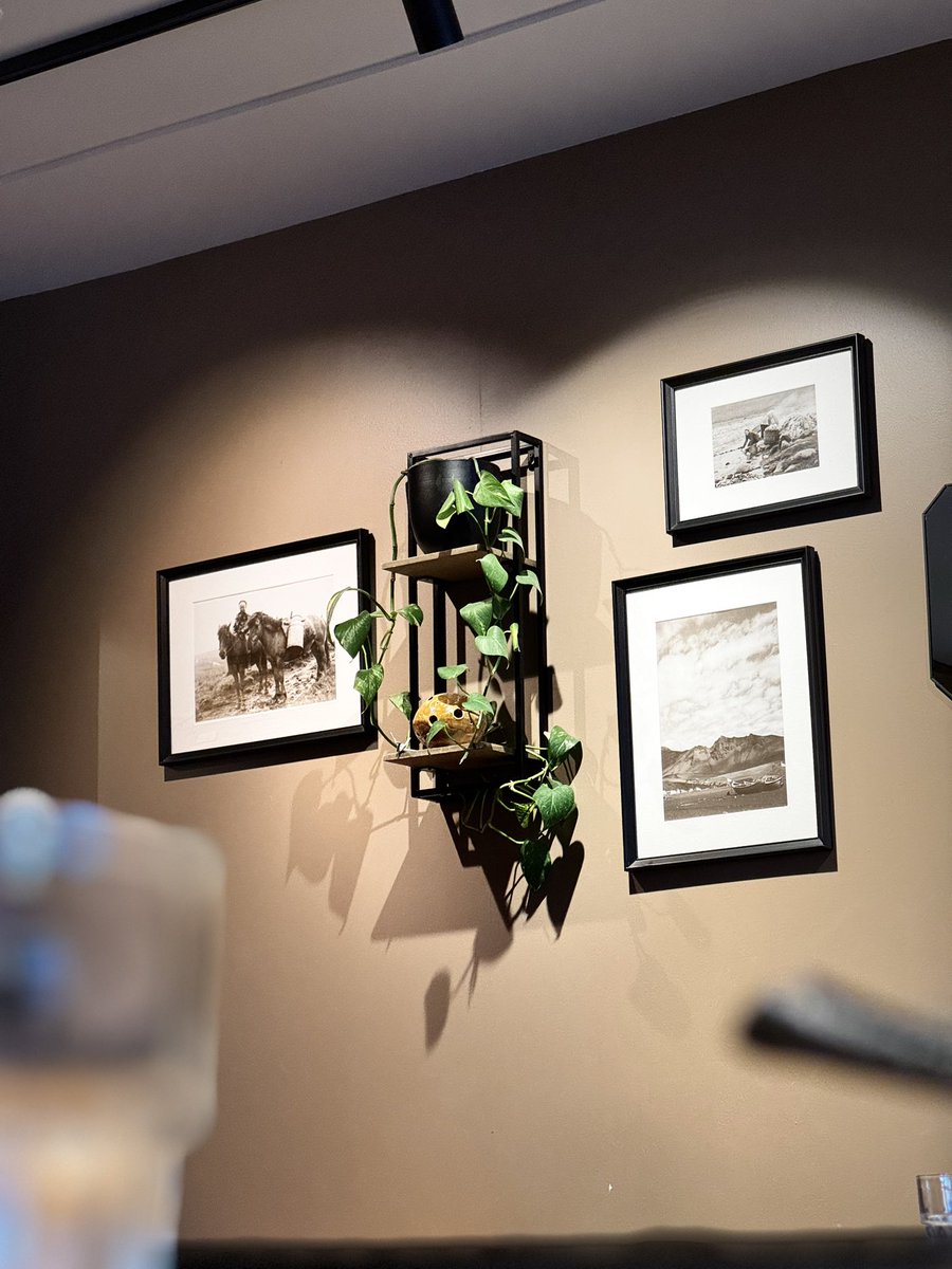 Went go a restaurant and the fish there was delicious. Best fish i had ever eaten outside of Singapore 😎