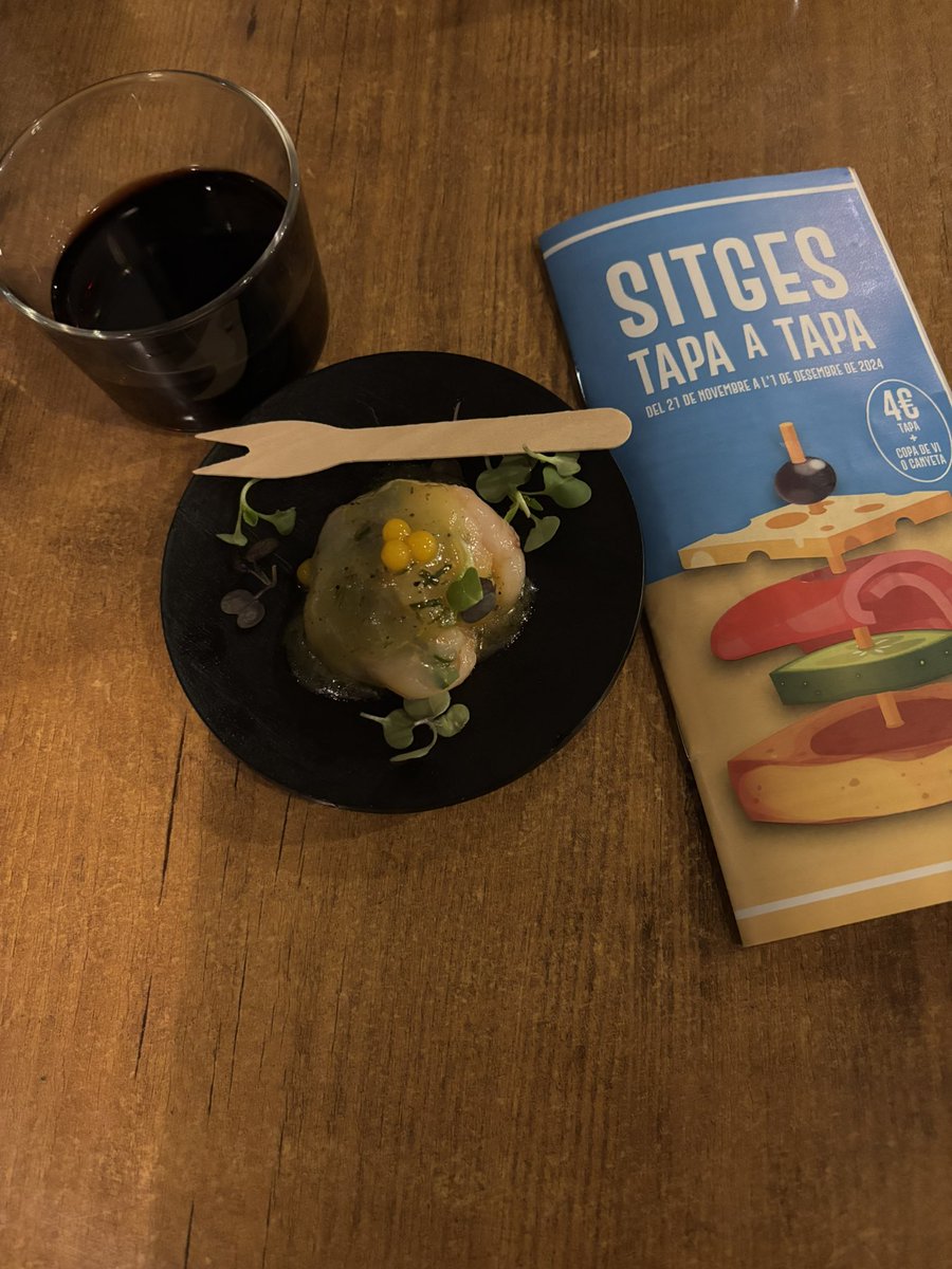 SitgesFriends's tweet photo. Nueva edición del @sitgestapatapa del 21 de noviembre al 1 de diciembre de 2024 🧑‍🍳 🍷🥘 https://t.co/9hlCpSW8BX