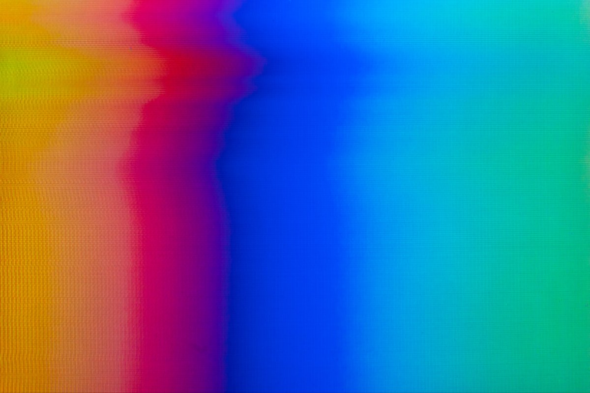 maniccarts's tweet photo. 4K VHS Noise Textures for FREE: https://t.co/5vaUdZy8Pg