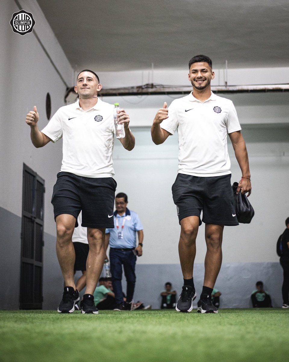 elClubOlimpia's tweet photo. ¡Acá está el campeón y único grande del país! 👋🏻

🏆4️⃣7️⃣🤍🖤🤍 https://t.co/78hYBdklrW