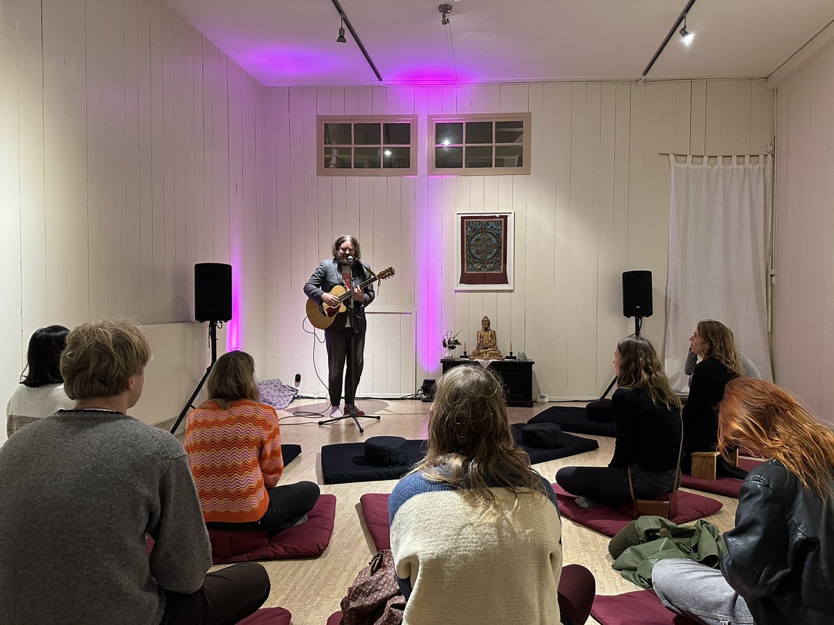 100procent010's tweet photo. ook de tweede dag @etnfestival gisteren weer veel variatie met @bobuitzuid Graaf Landgraaf Toverberg en Dame Area https://t.co/HlKWK48k73