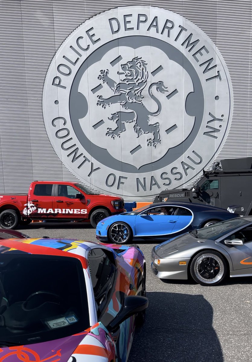 MARTINOAUTOCONC's tweet photo. SUNDAY DECEMBER 1st • 
The 14th Annual Marines Toys4Tots charity event Hosted at David Mack Center for Training and Intelligence 
1 Law Enforcement Way
Garden City, NY 11530
• 9am - 12pm  🙏🏻 #Marines @DonateToys4Tots @MartinoAutoConcepts @gabriellitrucksales https://t.co/iXlTt7dxko