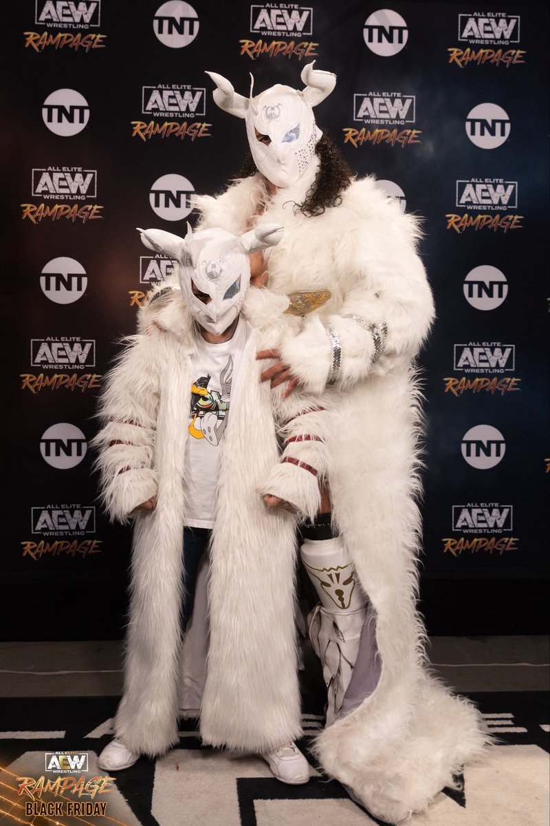 rushtoroblanco's tweet photo. RUSH AND RUSH JR 

#AEW 
#LFI https://t.co/ef8LyPW4uC