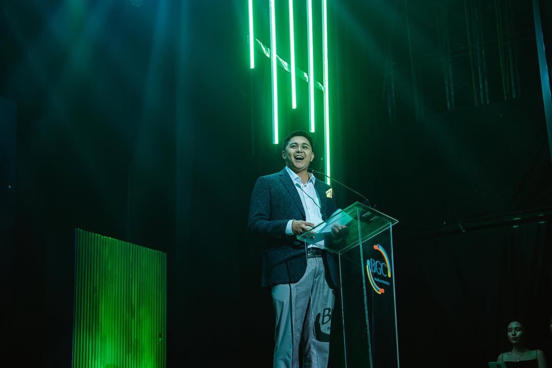 paytkaleiwahea's tweet image. Wow what a week. 

First I want to thank the @WolvesDAO content creators for flying all across the world to be at @YGGPlaySummit!

I believe in the future of web3 gaming and what it has the potential to become. 

@Jihoz_Axie had an amazing speech that said “jobs not finished”

I…