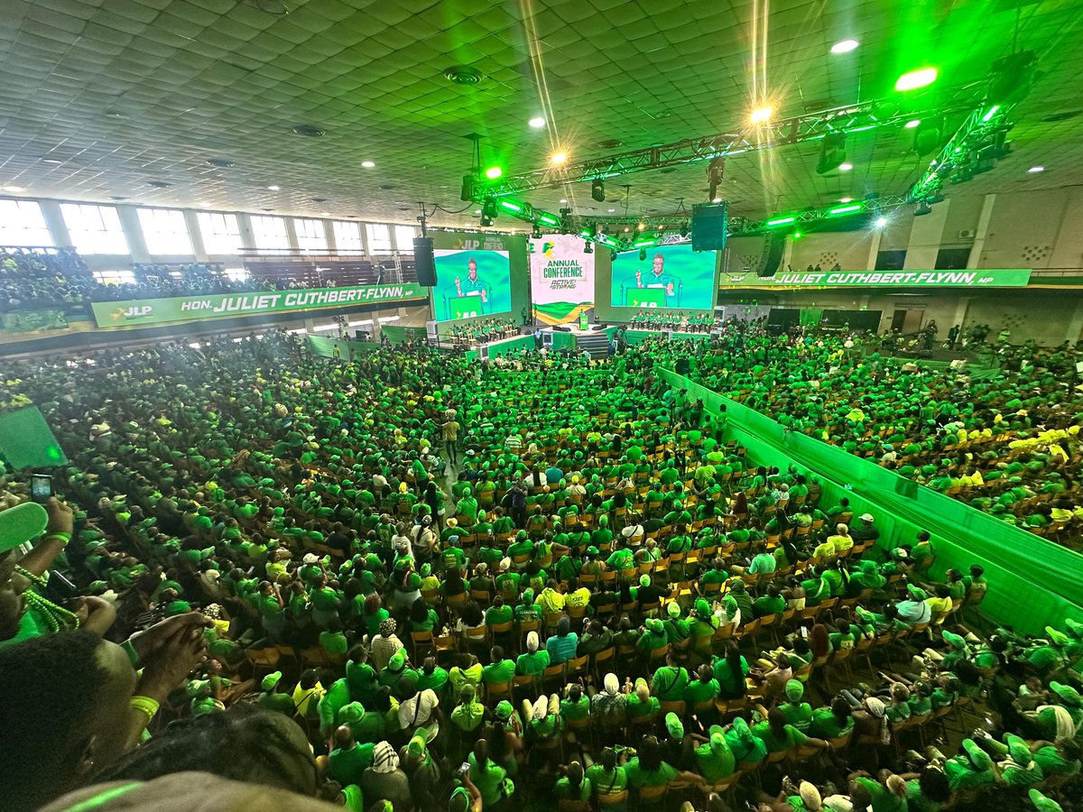 kiz_instyle's tweet photo. Nothing chakka chakka
Nuh dirt.. What a conference sweet on point young, fresh, fully active, and vibrant
@jlpjamaica #jlpconference
๐๐๐ฏ๐ฒโ๏ธ https://t.co/wjK8uycXqM