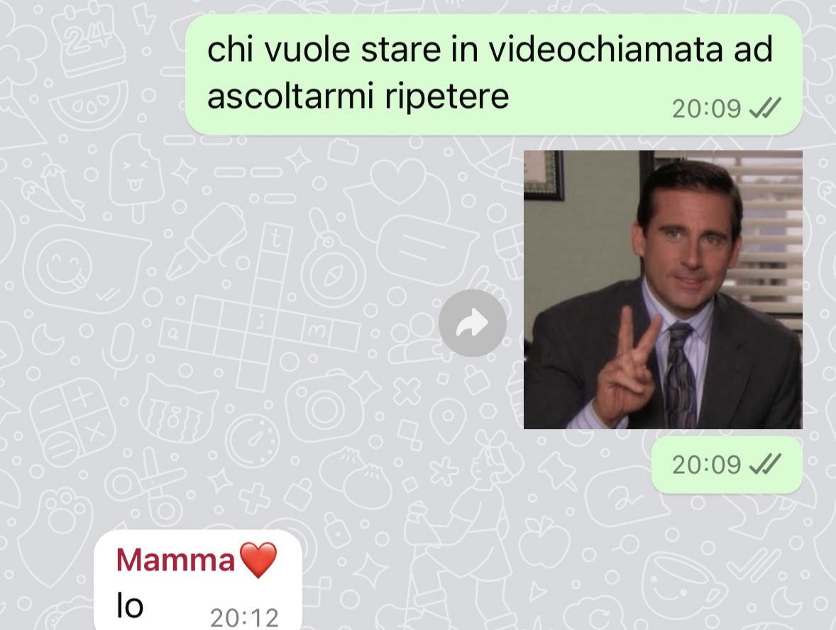 epimartii's tweet photo. la situa è tragica quando droppi questo messaggio sul gruppo famiglia https://t.co/CgDdqVqffK